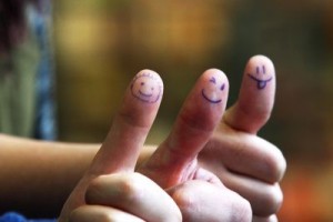 Happy-Fingers_Esther Stosch_pixelio.de